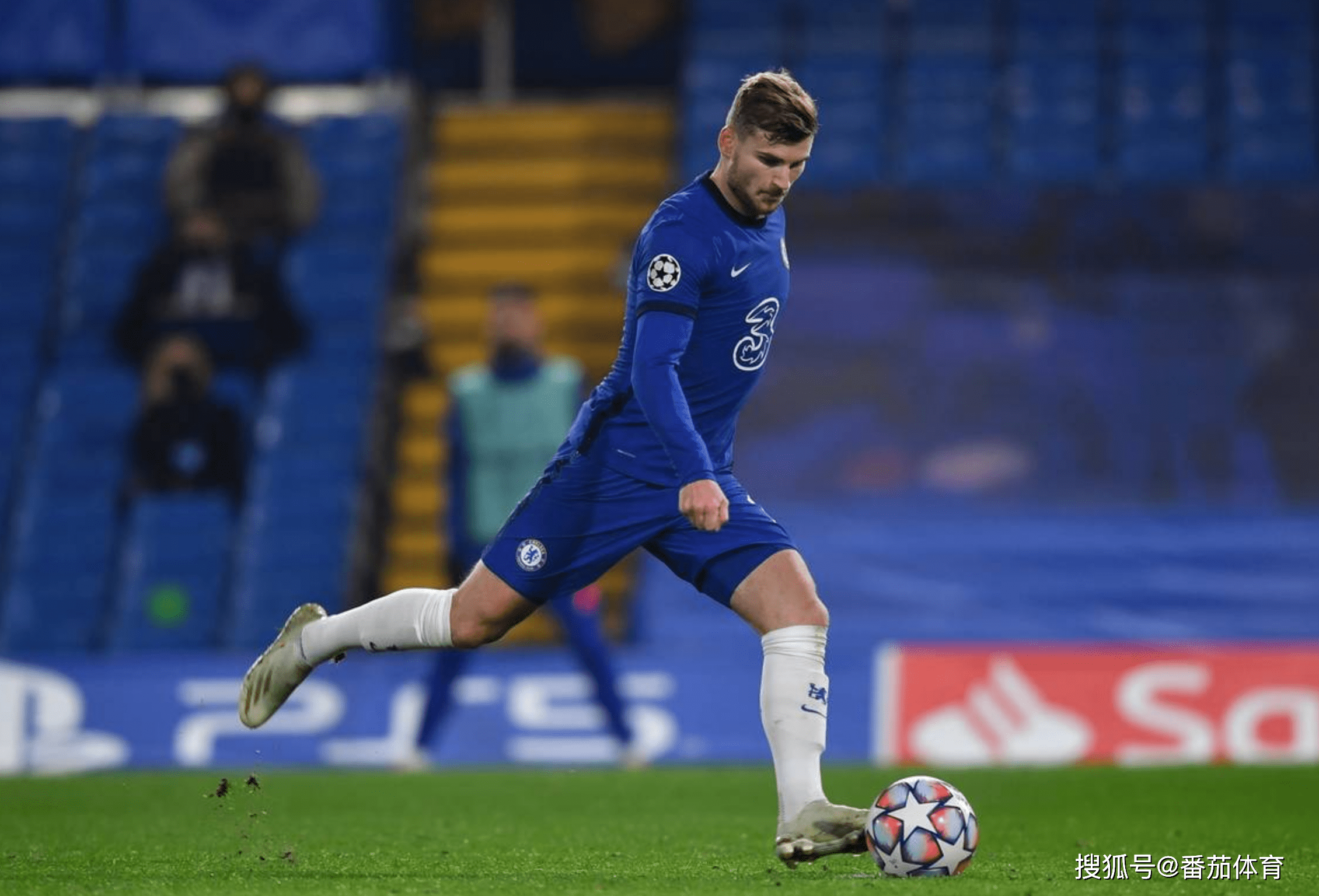 雷恩大胜，取得欧冠小组赛两连胜