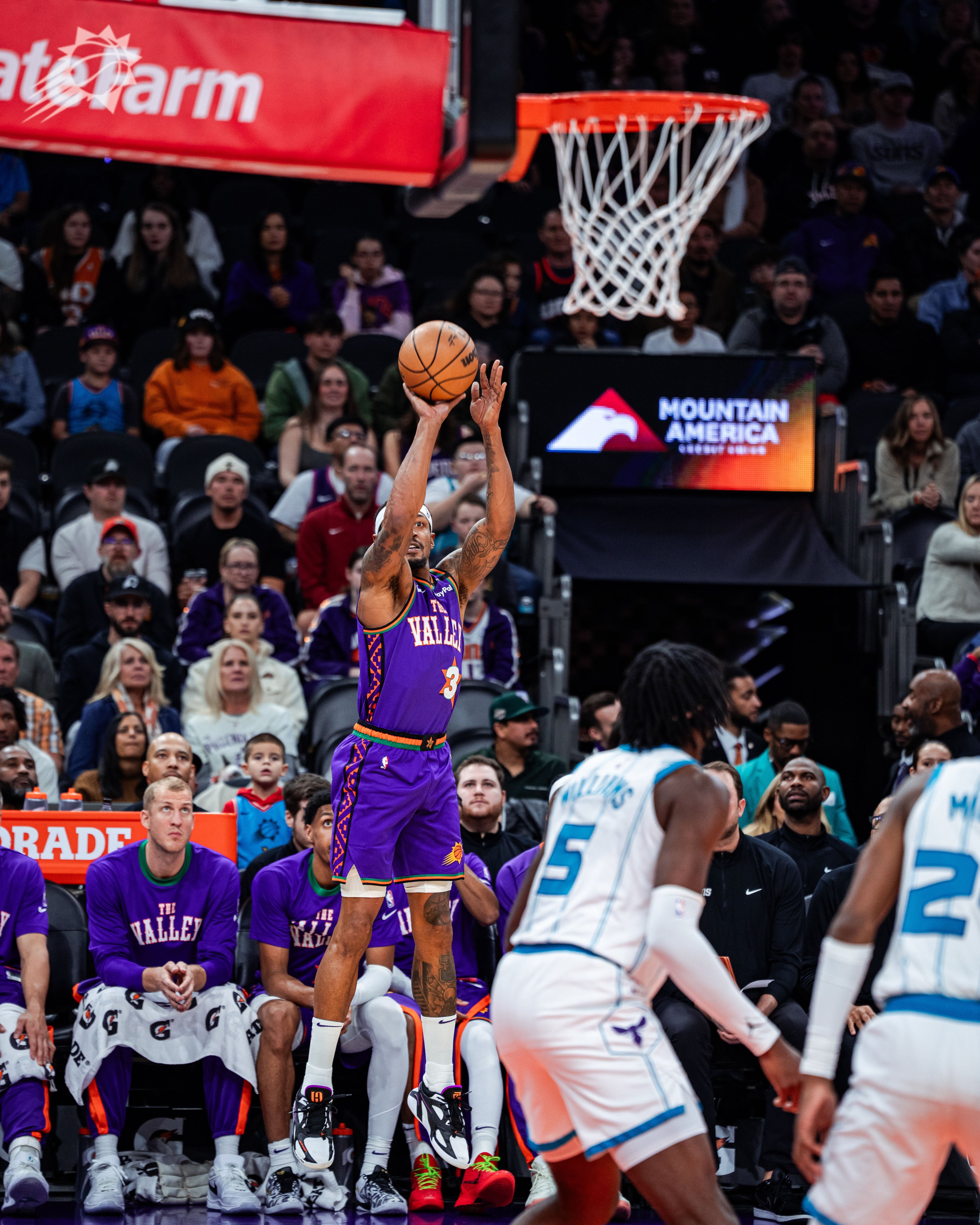 热火战胜黄蜂，逆转获胜