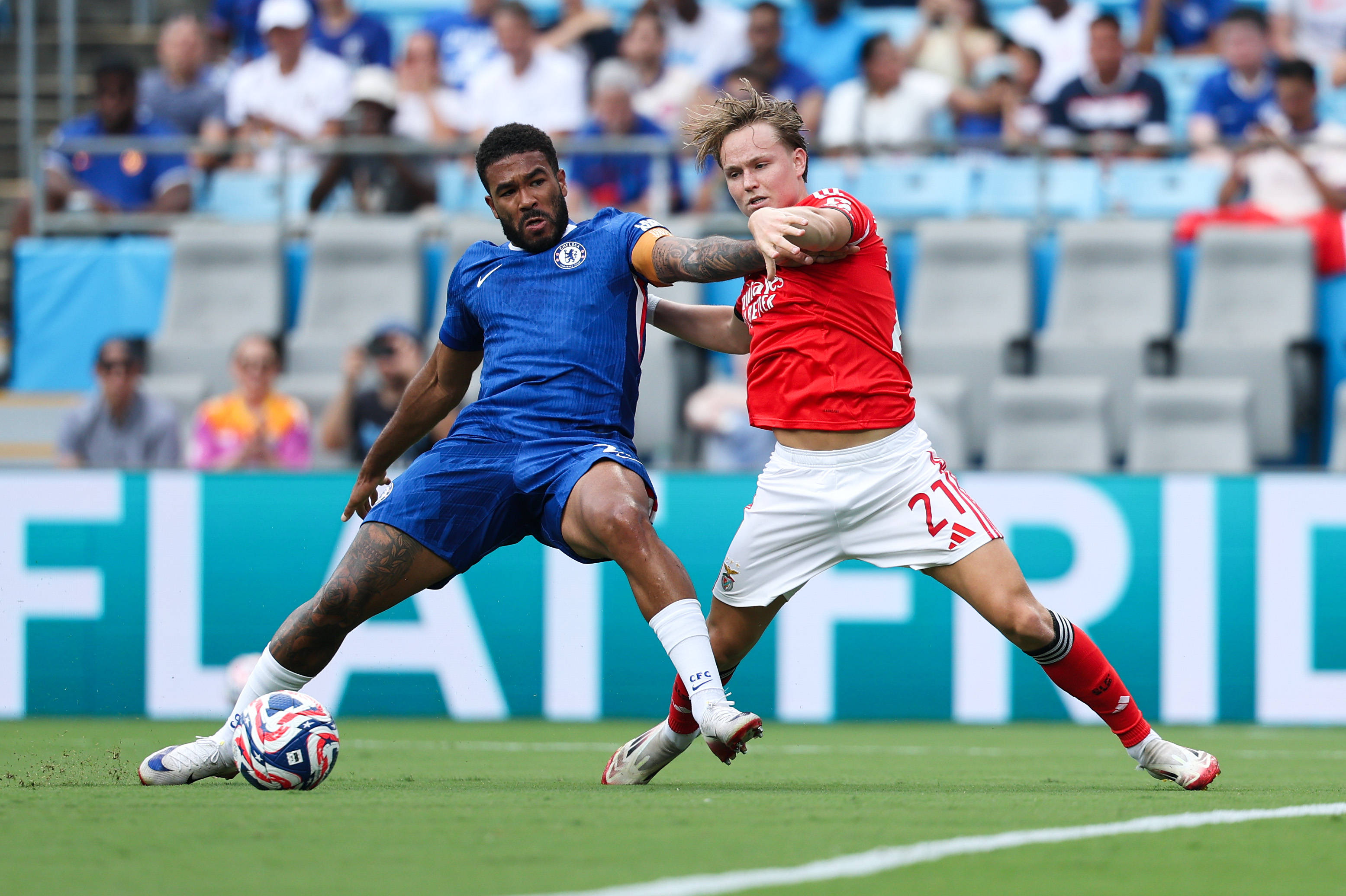 切尔西横扫法国，迪马利亚关键制胜