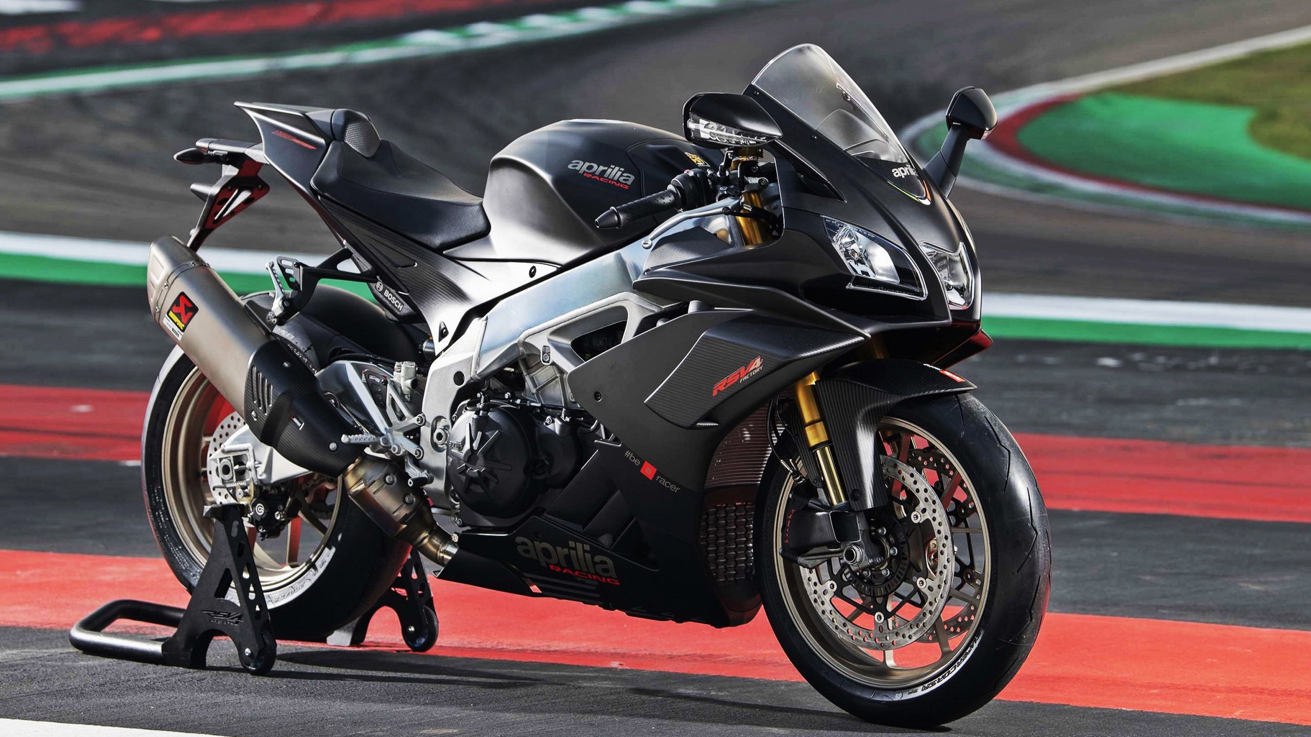 卡塞米罗中场统治力引爆逆转,西班牙力克瑞典上演翻盘好戏