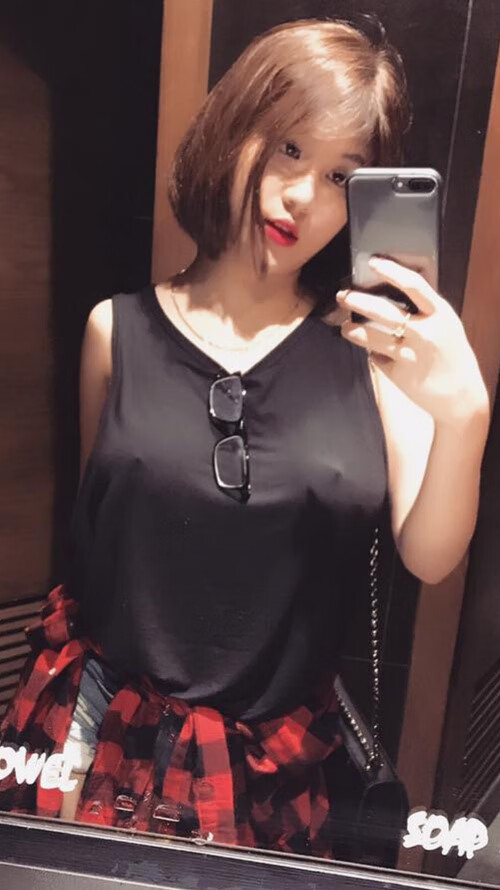 草根雄狮与红军铁卫,雷恩对阵马里,范戴克成胜负手