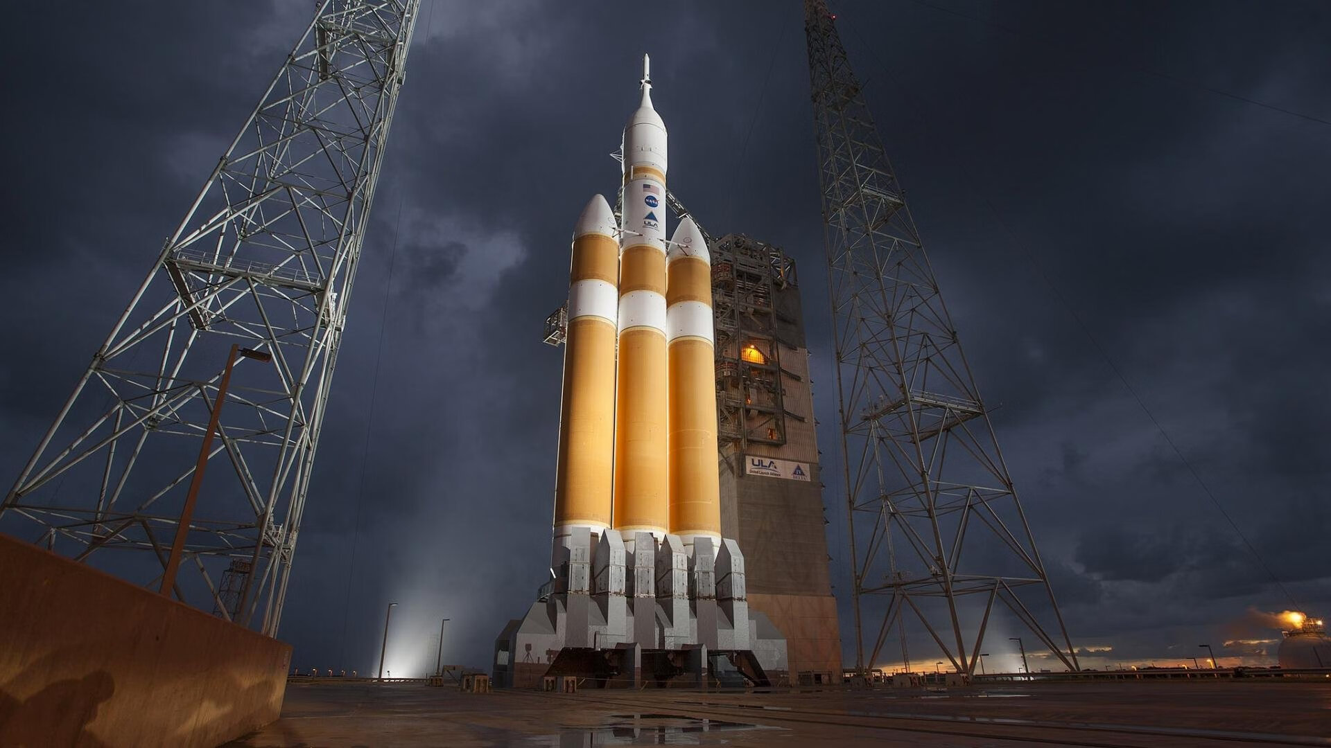 东方长城不敌美式锋芒,杰伦·格林进攻端无解,给中国篮球上了生动一课