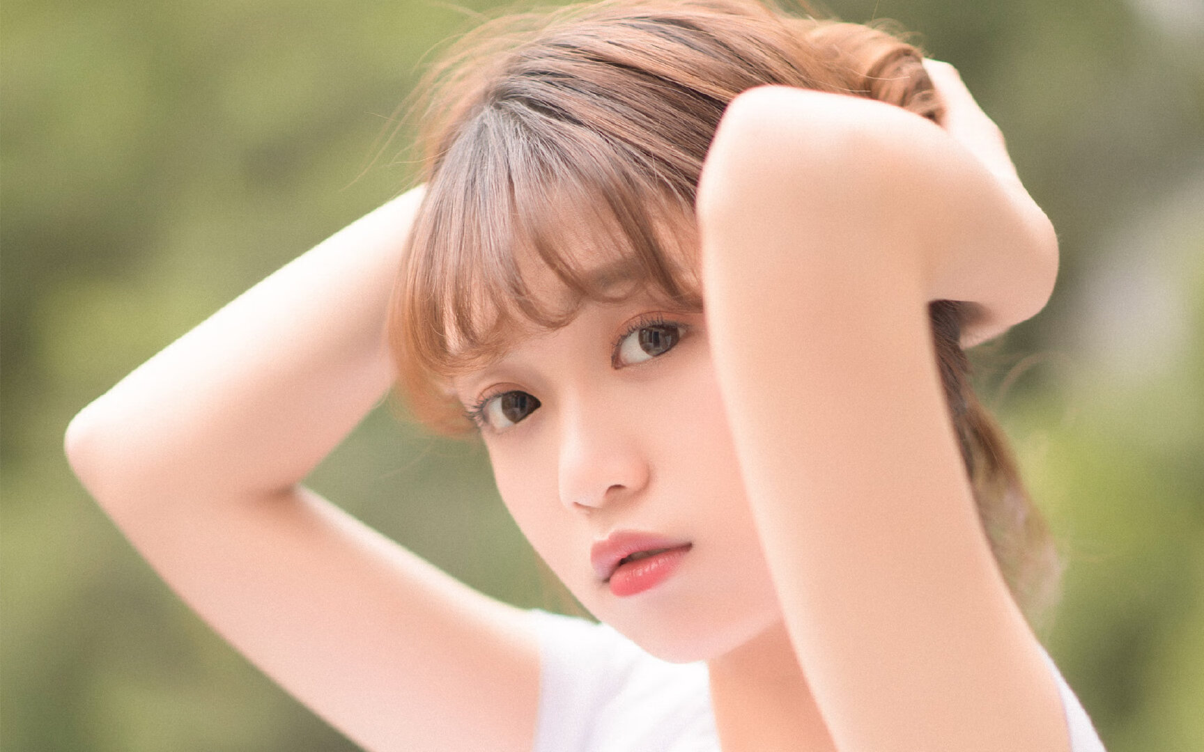 凯尔特人对阵马刺,浓眉扛起全队,引领胜利